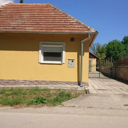 Prázdninový dům Mia *