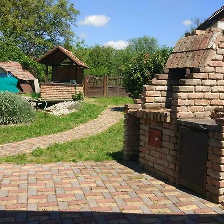 Holiday Mia * Bela (Nitriansky kraj)